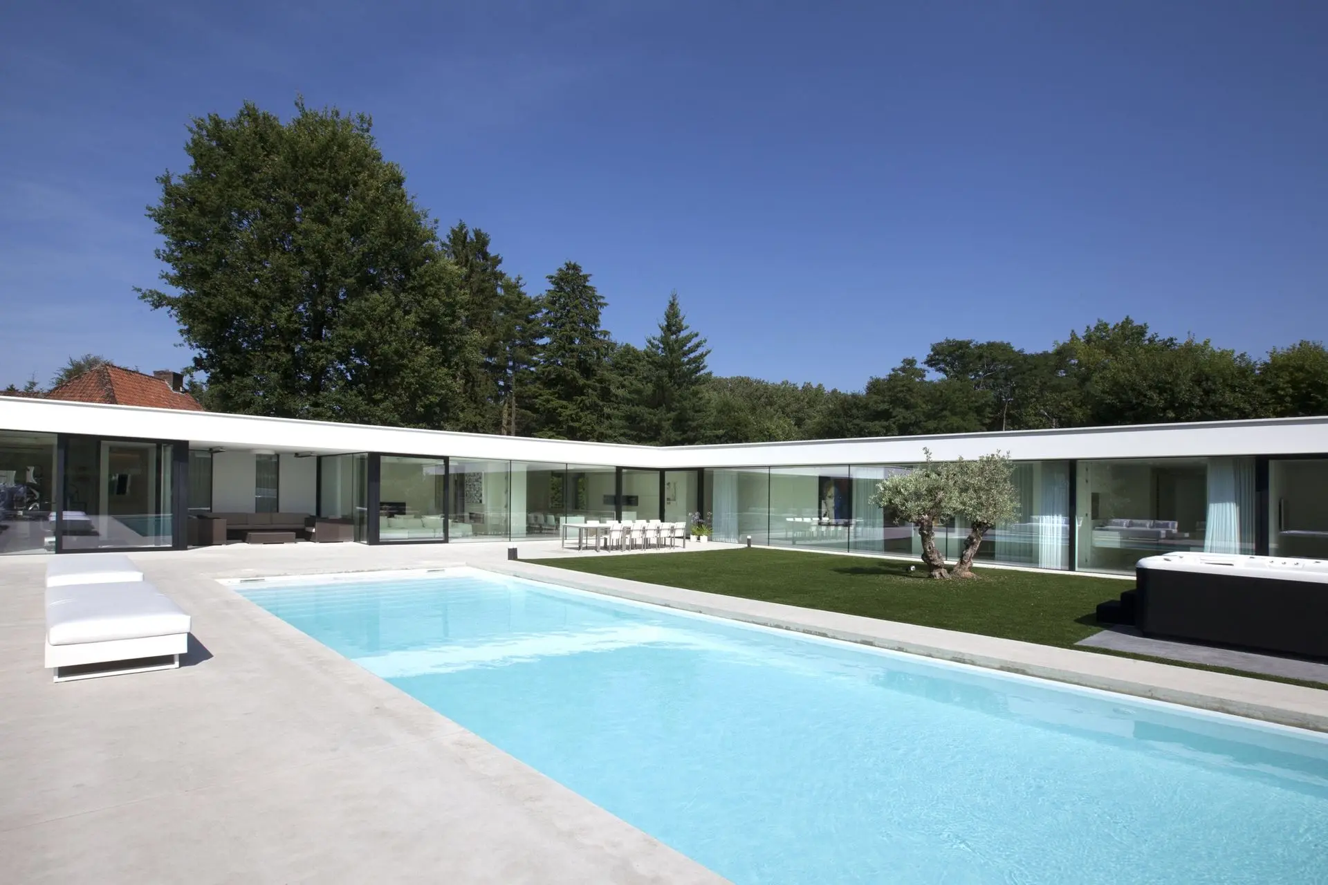 Exclusieve laagbouwvilla in residentiële buurt HASSELT