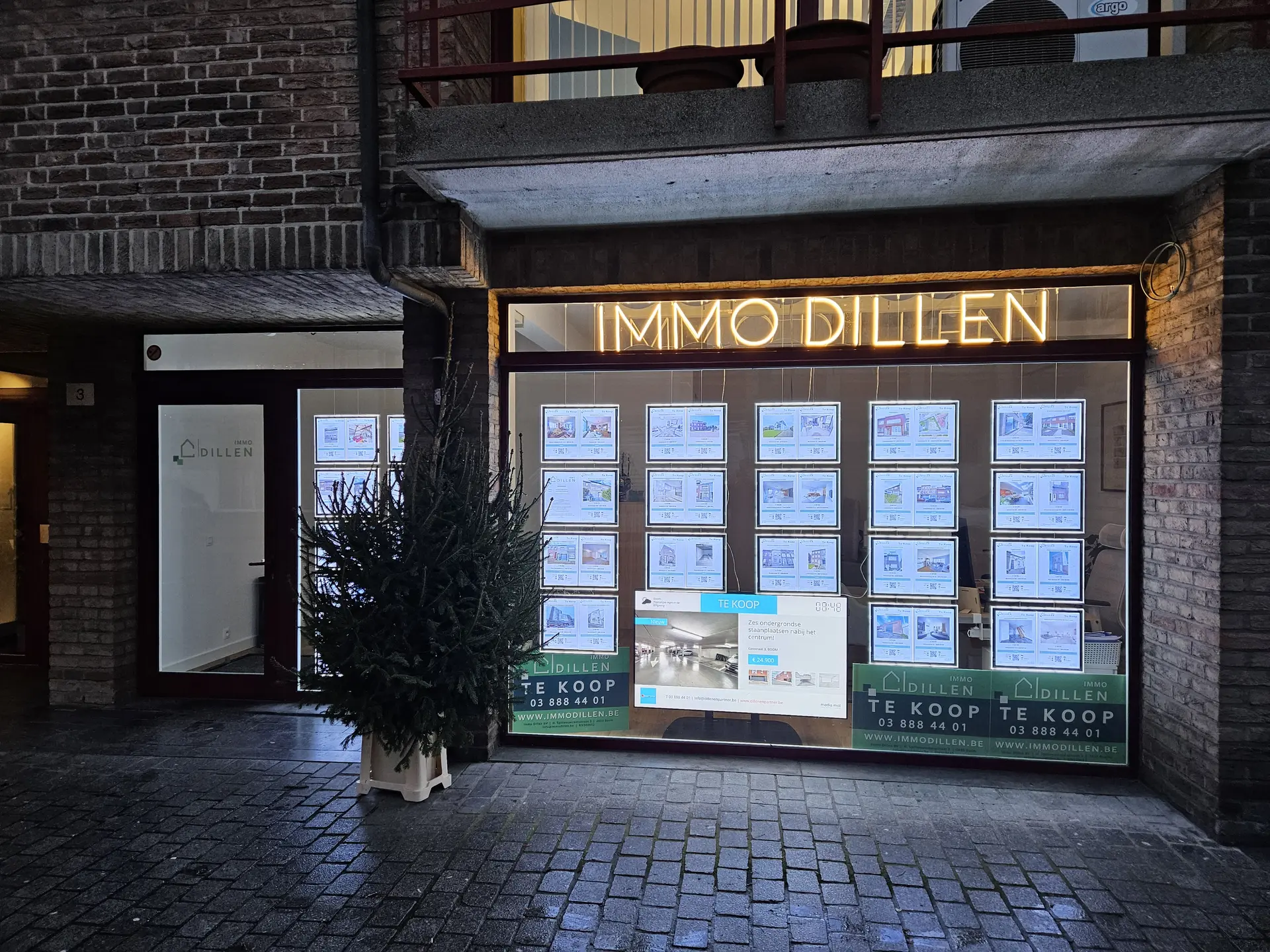 Voorgevel Immo Dillen
