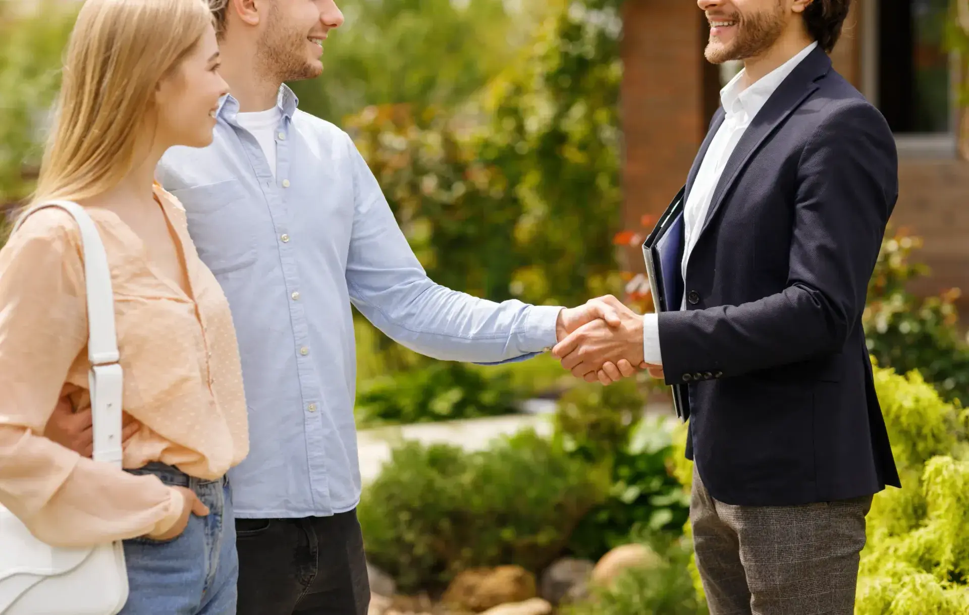 Commission à 1 % : Réalisez-vous vraiment une économie en vendant votre maison ?