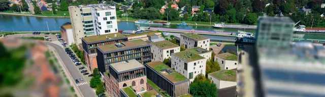 Iconisch architecturaal complex Het Kanaal in Wijnegem