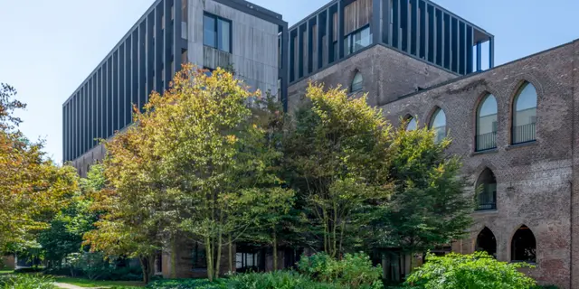 Industriële loft te koop met open ruimte in Antwerpen