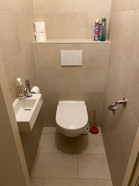 103_Apart toilet