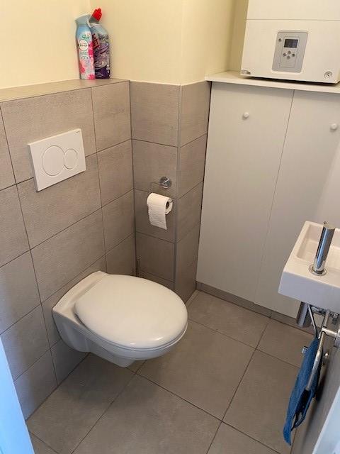 128_Apart toilet