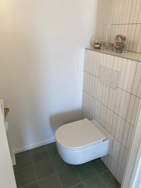 168 toilet2
